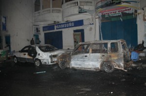 The car exploded in front of the Aroma cafe in Mogadish