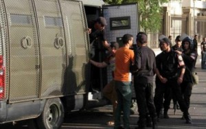 القبض على 40 إخوانى بـ4 محافظات بتهمة إثارة الشغب وحيازة أسلحة نارية
