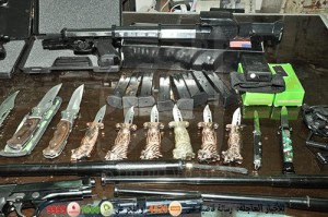 كميات من الأسلحة النارية والبيضاء والرادع الشخصى والصواعق