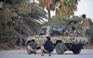 مقتل 12 جنديا ليبيا في معركة جديدة مع