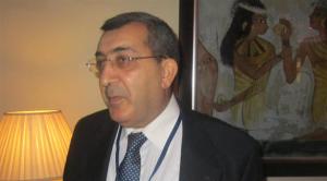 رئيس هيئة الاستثمار الدكتور حسن فهمي