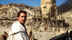 كرستيان بيل في لقطة من فيلم موسى