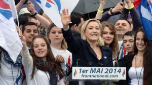 ماريان لوبان زعيمة حزب "الجبهة الوطنية" اليميني في فرنسا