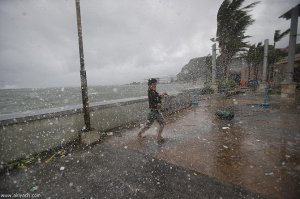  إعصار «هاغوبيت» يضرب الفلبين