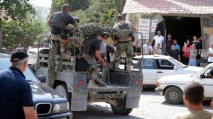 لبنان - اعتقال 3 يشتبه بتخطيطهم لشن هجمات انتحارية