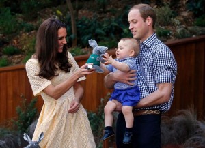  Prince William, his wife Catherine, the Duchess of Cambridge and their son Prince George during a visit to Sydney's Taronga Zoo 