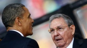الرئيس الأمريكي باراك أوباما ونظيره الكوبي راؤوول كاسترو