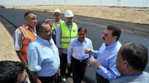 وزير النقل المصري خلال جولة تفقدية لمشروع الشط عيون موسى