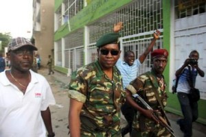 Major General Godefroid Niyombare (C) arrives at the Radio Publique Africaine (RPA) broadcasting studios to address the nation in the capital Bujumbura