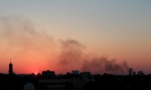 دخان يتصاعد في سماء بنغازي عقب اشتباكات
