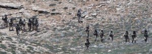 مقاتلون لحزب الله اثناء عملية في منطقة القلمون 