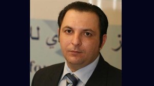  الناشط البارز مازن درويش