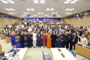 HWPL Peace Delegates areproclaimingworldpeacewith all participantsoftheleadership conference